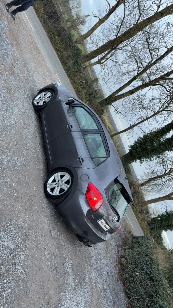 Toyota auris 2.0 diesel - Image 3