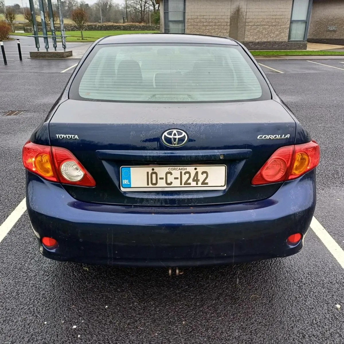 Toyota corolla - Image 4