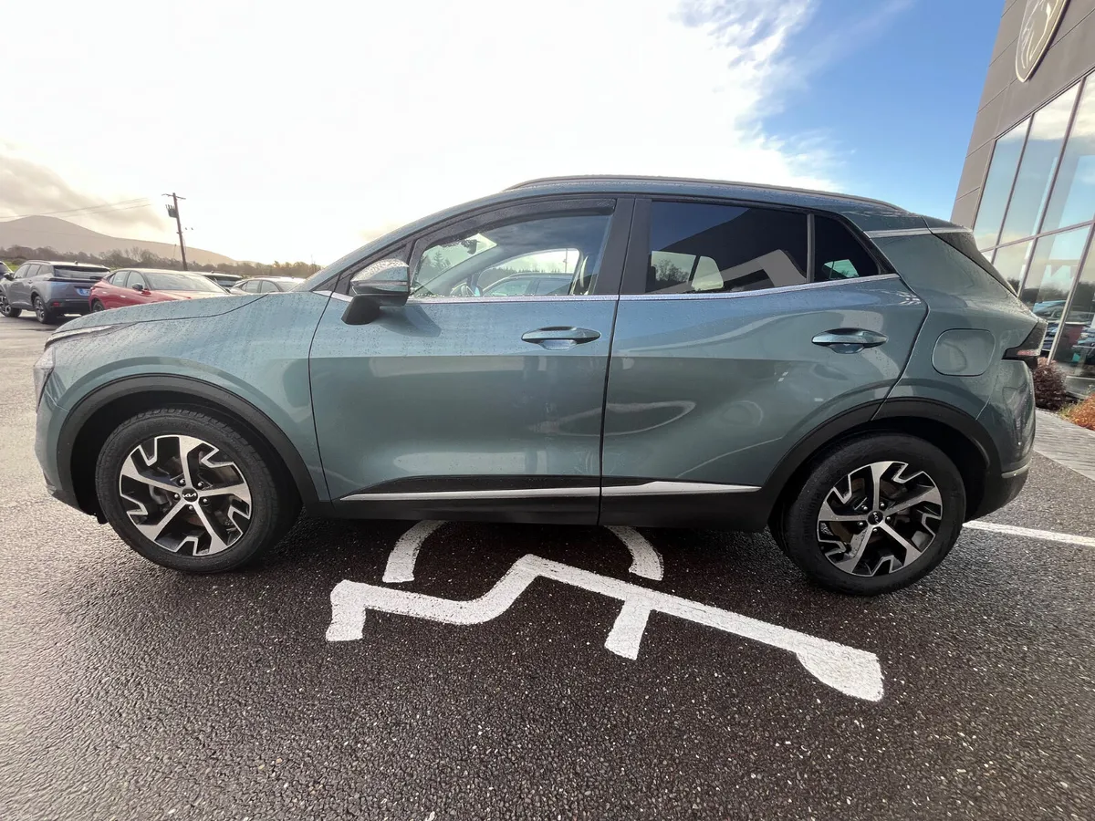 Kia Sportage 2023 - Image 3