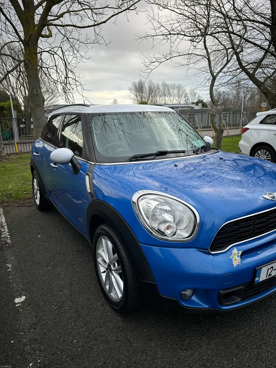 Mini Cooper Countryman 1,9 TD all4 - Image 2