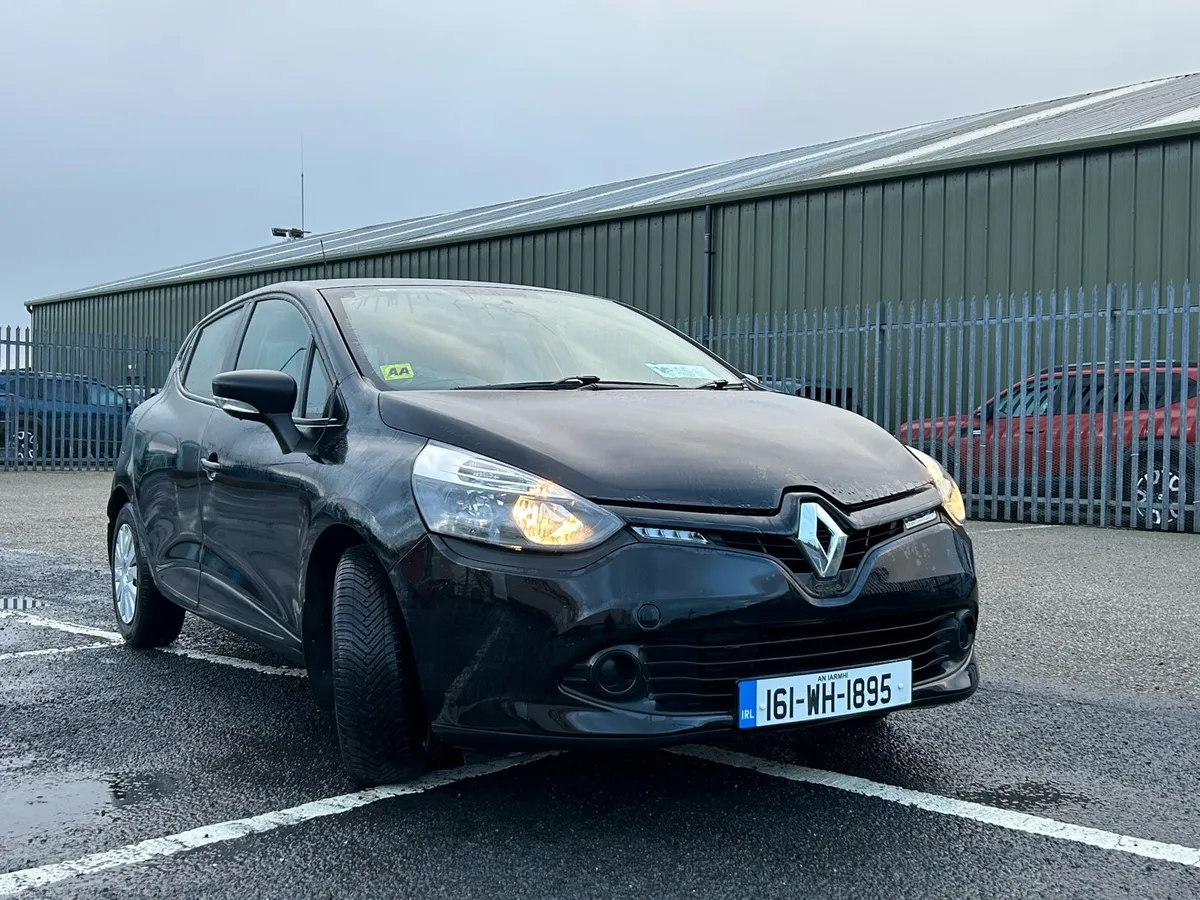 161 Renault Clio New NCT 03/27! - Image 1