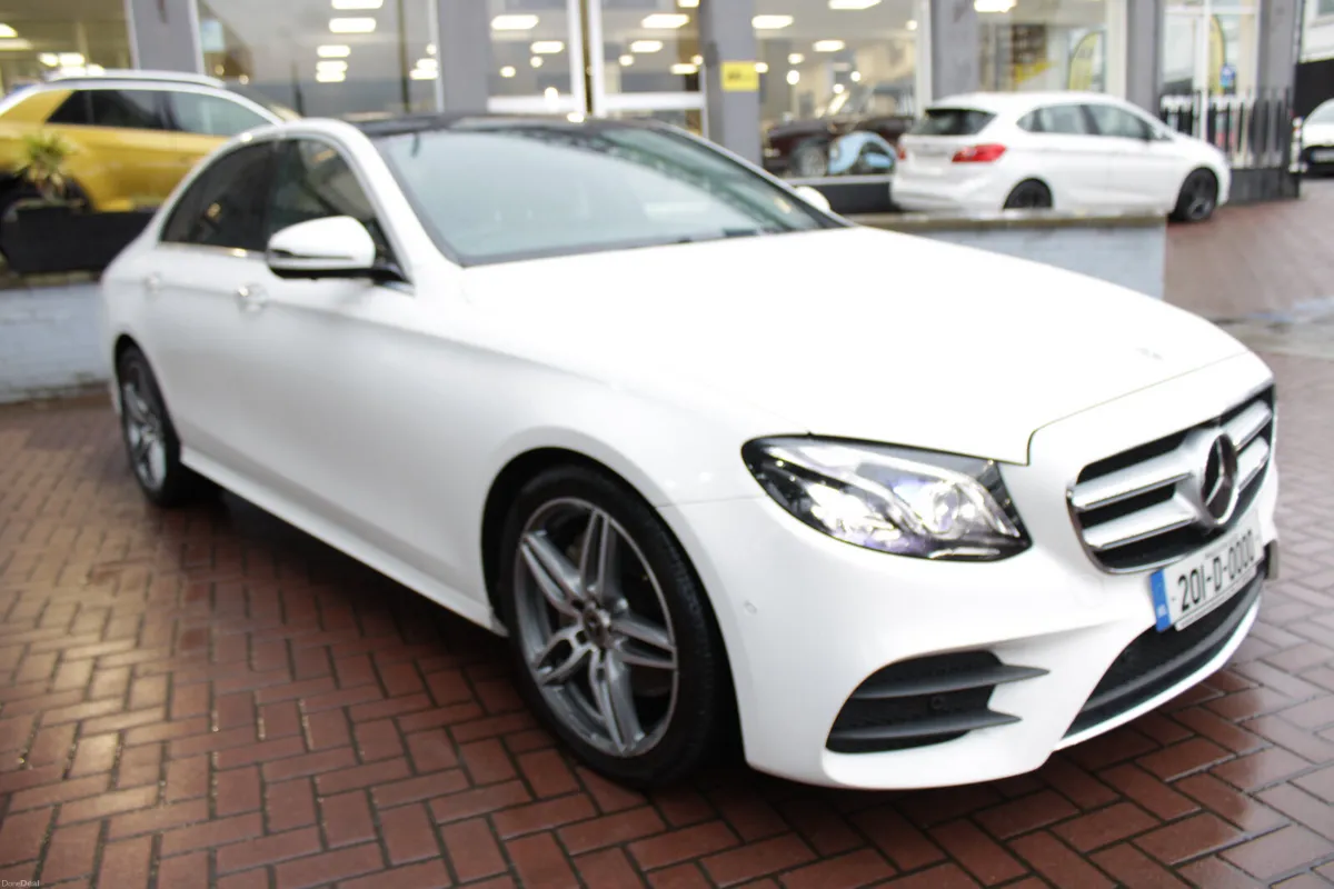 E220D AVANTGARDE SPORT 4DR SALOON AUTOMATIC // STU - Image 2