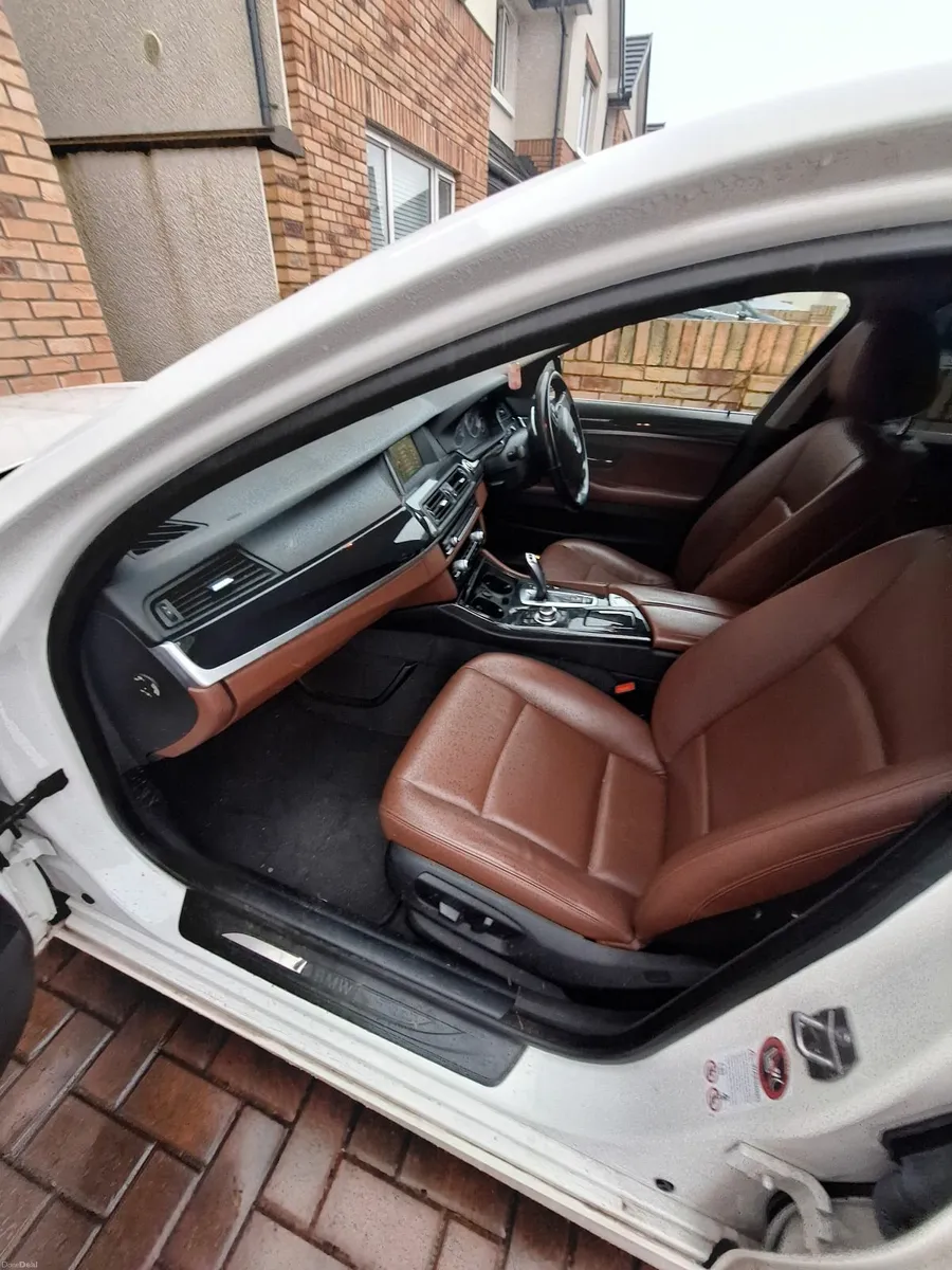 BMW 5-Series 2013 - NEEDS ENGINE REPLACED - Image 3