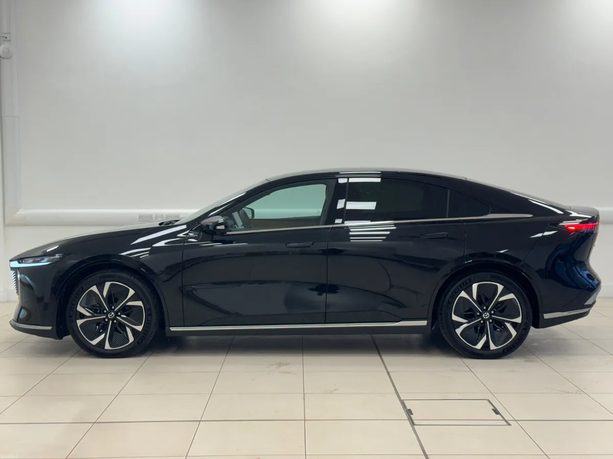 Mazda 6e - Image 3