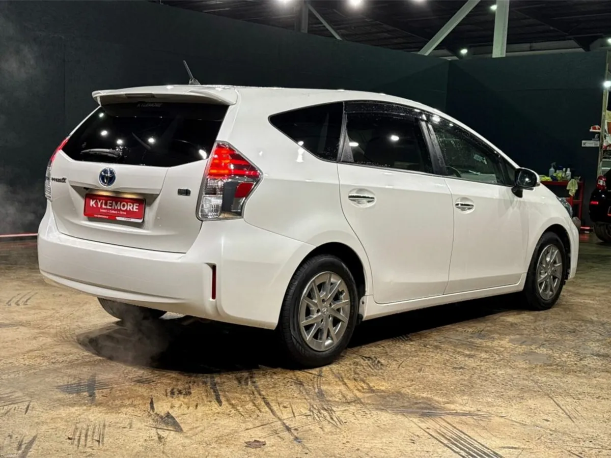 Toyota Prius AUTOMATIC 1.8L HYBRID - ESTATE - CRUI - Image 4