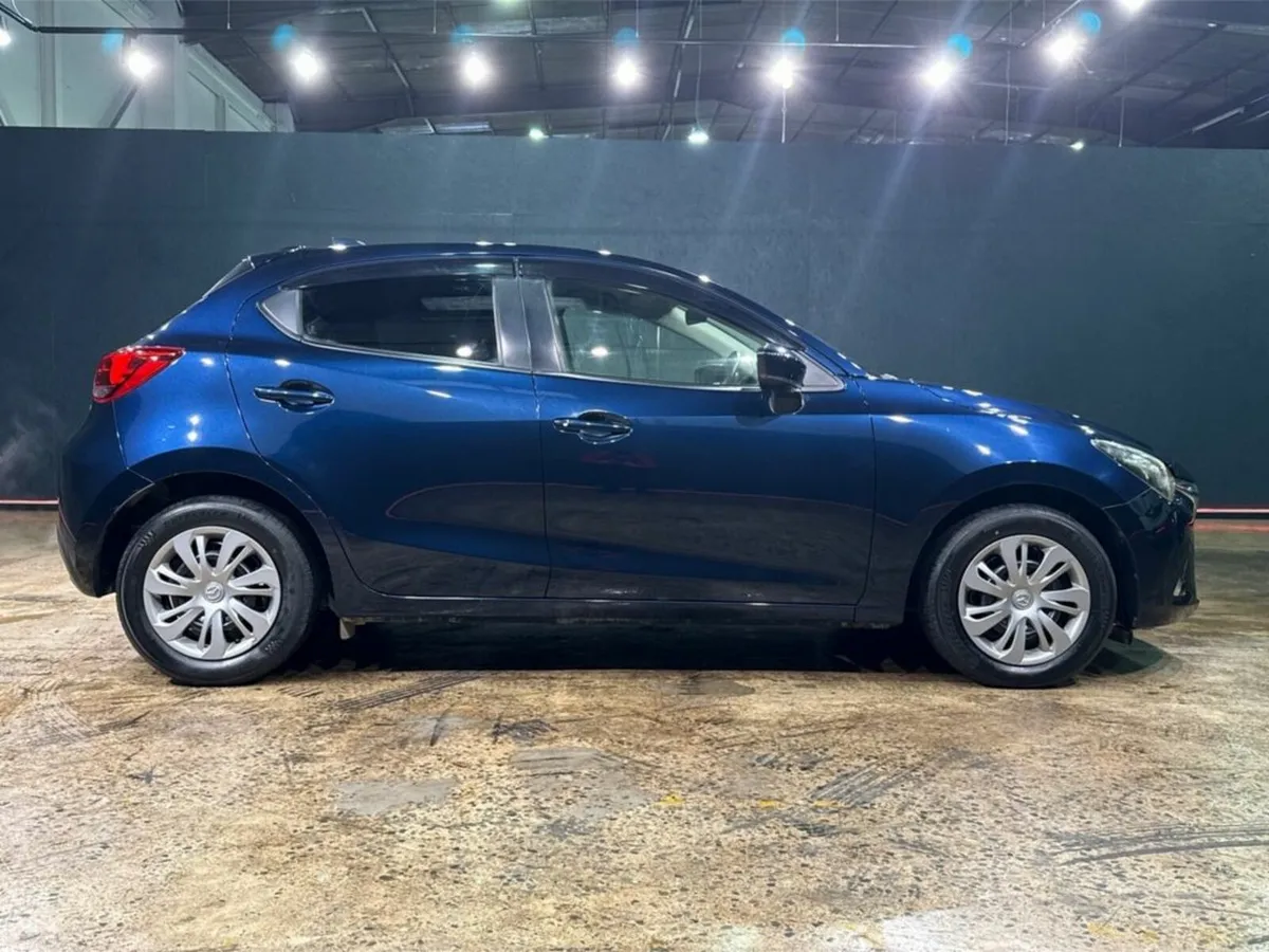 Mazda Demio 1.3 AUTOMATIC - PUSH BUTTON STOP/START - Image 3