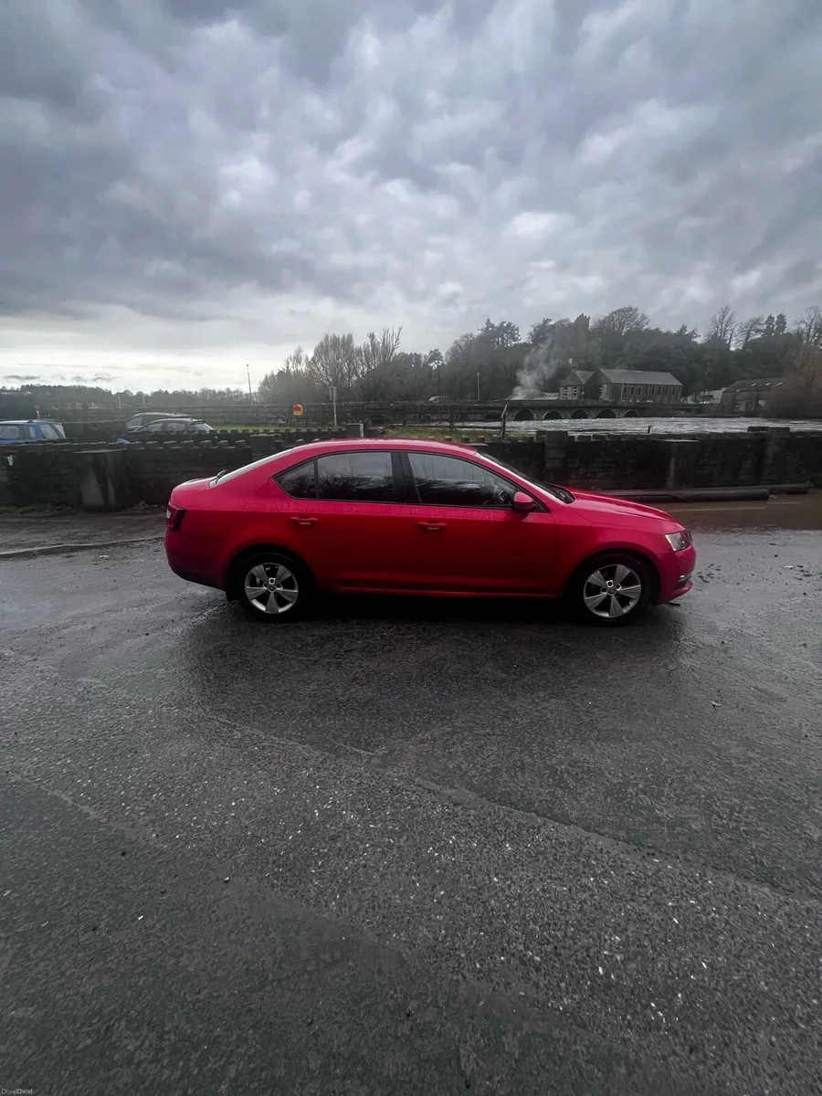 Skoda Octavia - Image 2