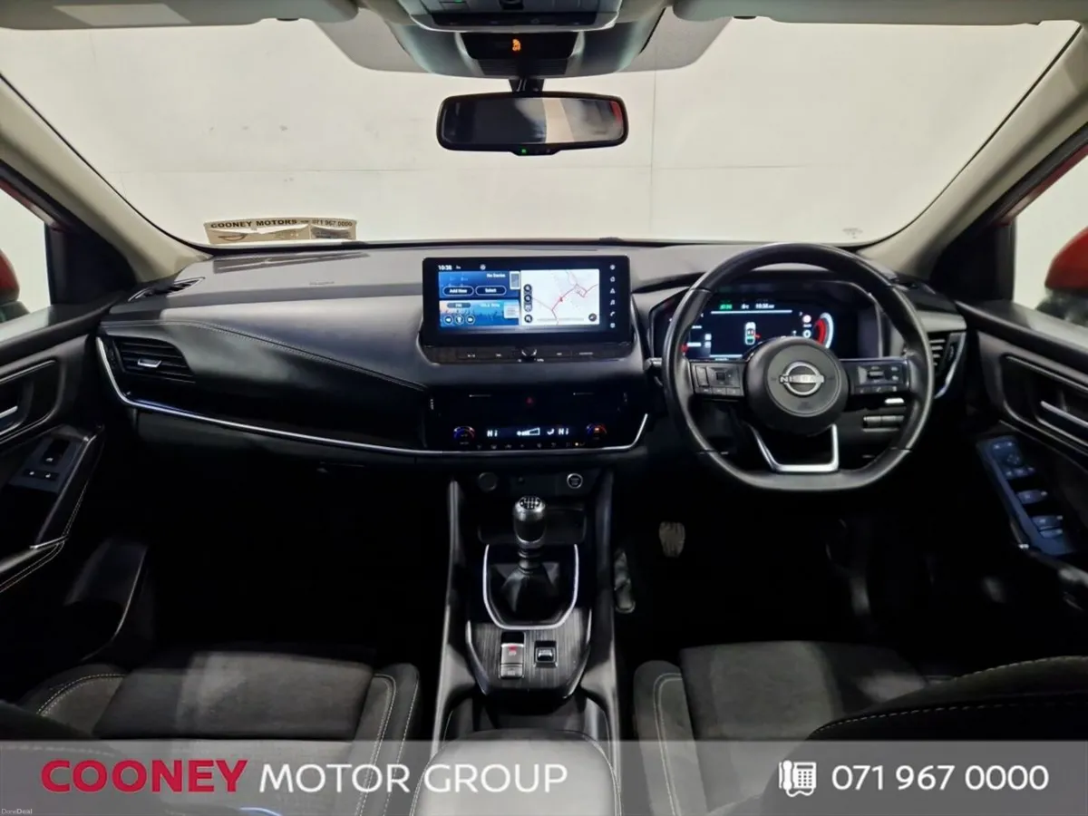 Nissan Qashqai 1.3 MILD HYBRID SV PREMIUM - Image 2