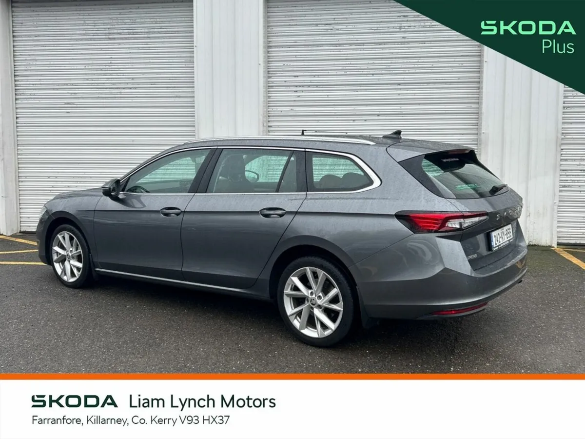 Skoda Superb ESTATE SELECTION + 2.0 TDI 150 BHP AU - Image 3