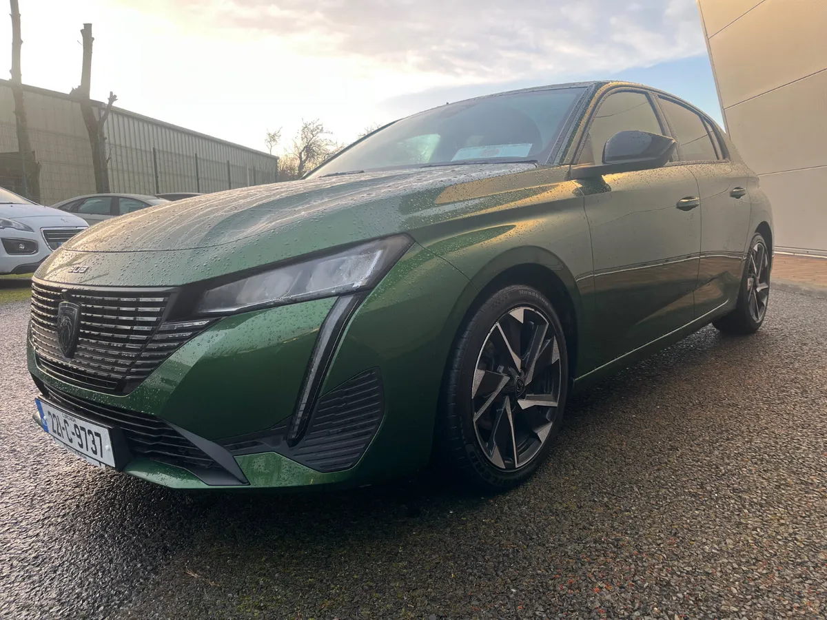 Peugeot 308 2022 - Image 2