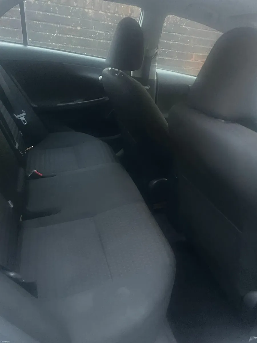 Toyota Corolla 2010 - No NCT - Image 4