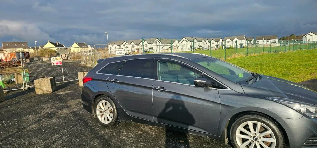 hyundai i40 1.7 - Image 2