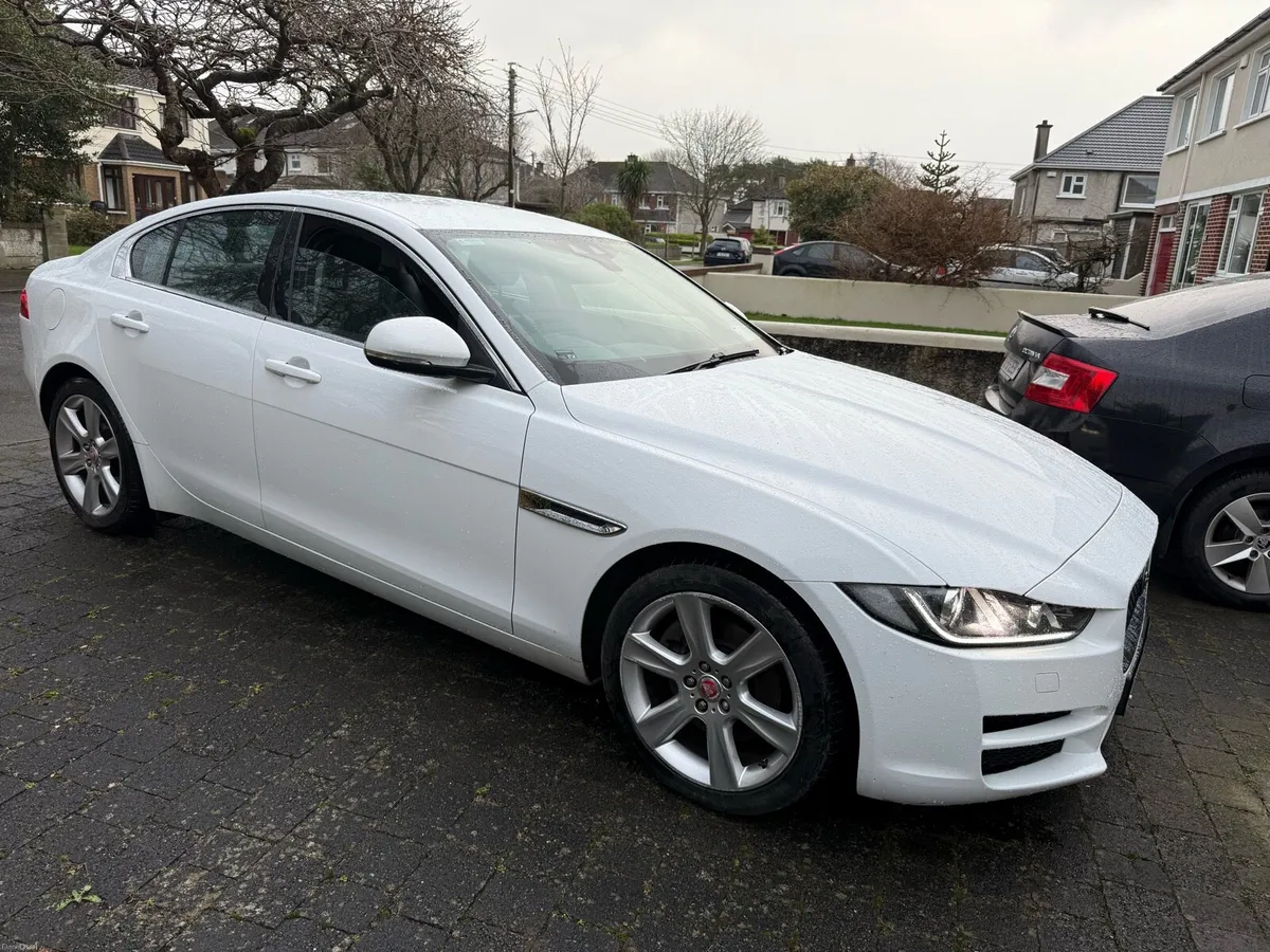 PORTFOLIO 180BHP LOW KM - Image 1