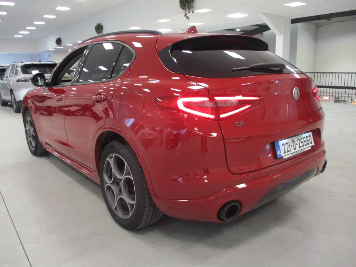 Alfa Romeo Stelvio AUTO T/DSL AWD 2021 - Image 5
