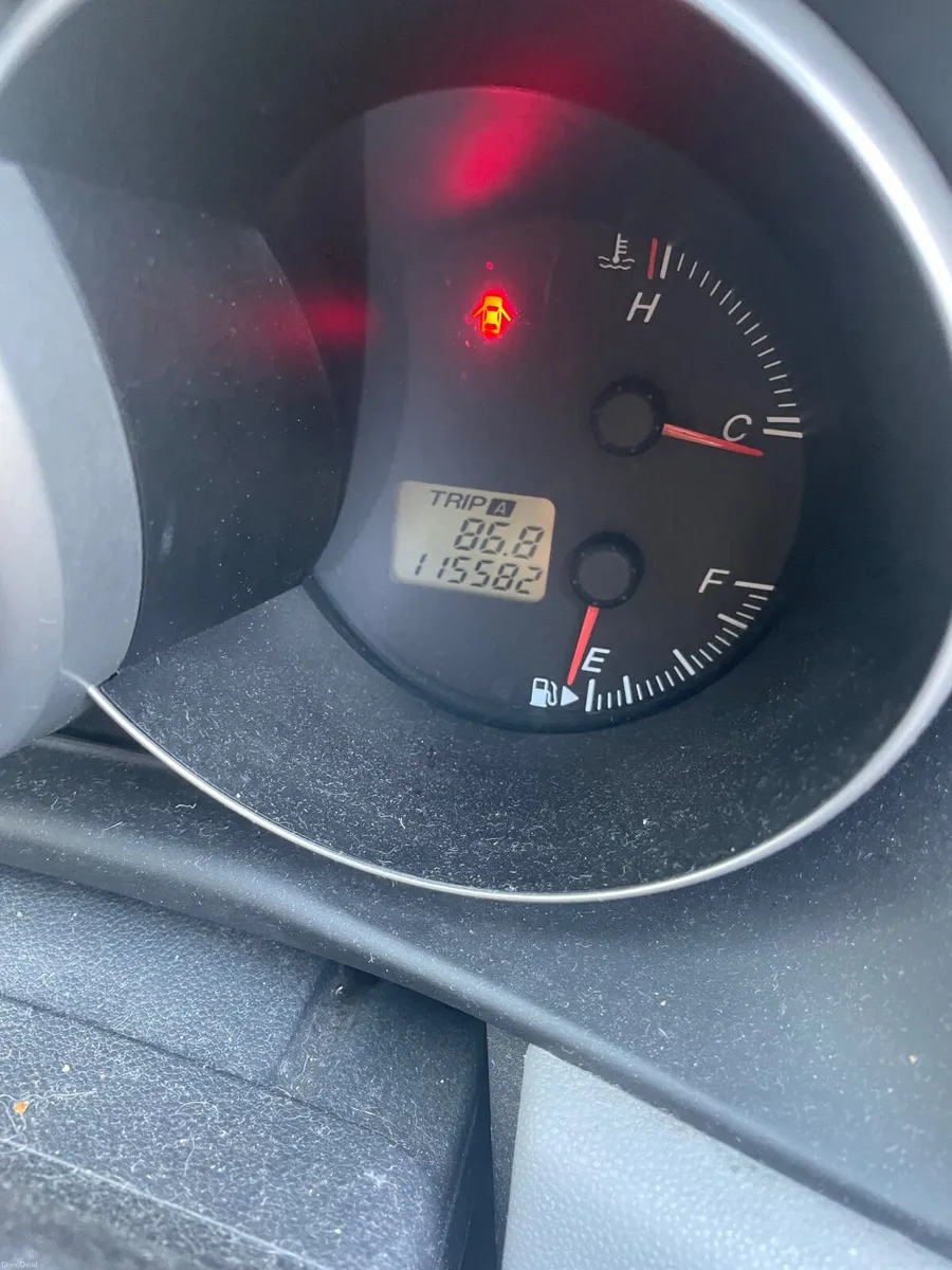 Mazda Mazda3 2005 - Image 2