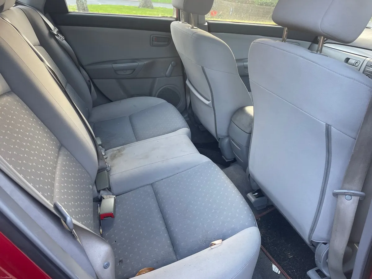 Mazda Mazda3 2005 - Image 3