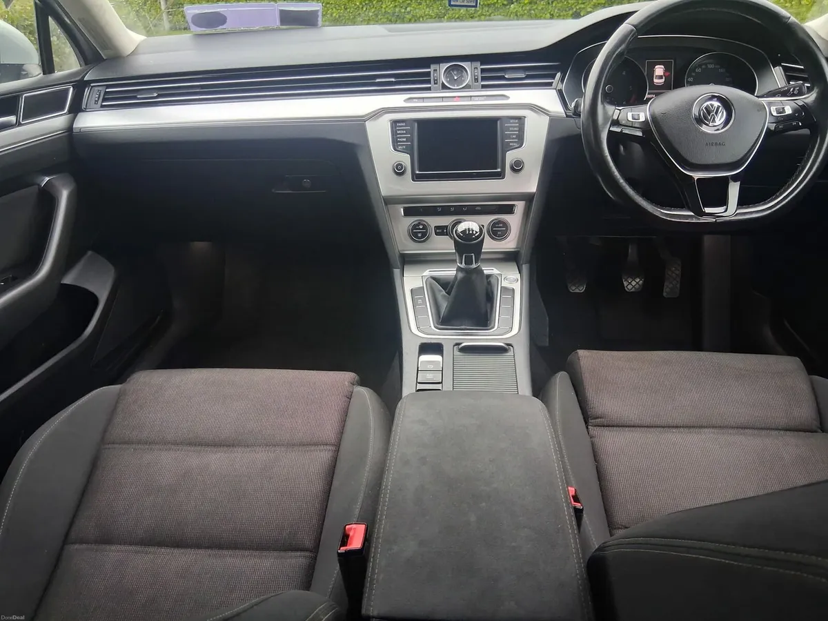 2015 VOLKSWAGEN PASSAT NCT 06/26 - Image 4