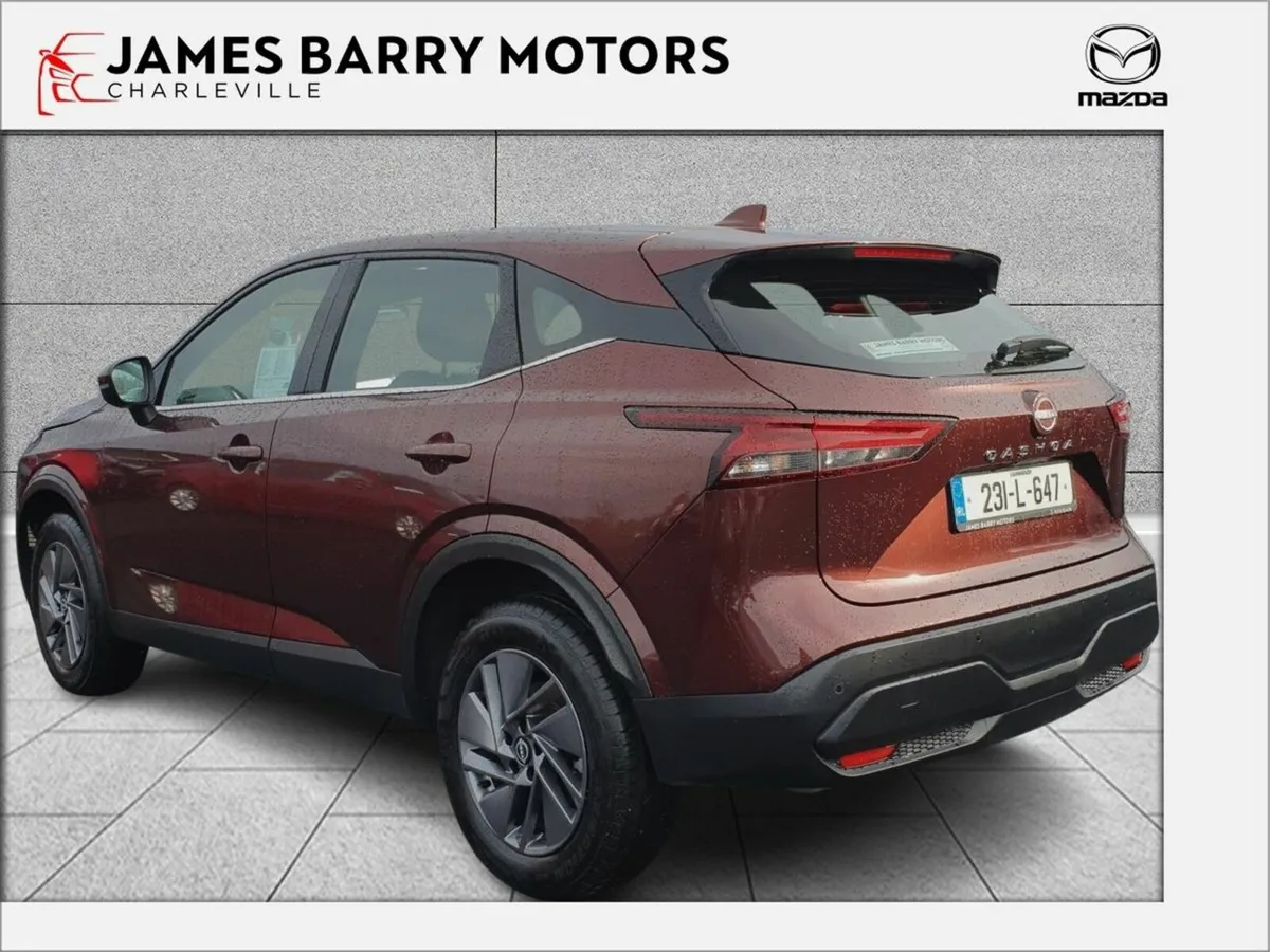 Nissan Qashqai 1.3 PET MILD HYBRID SV - Image 4