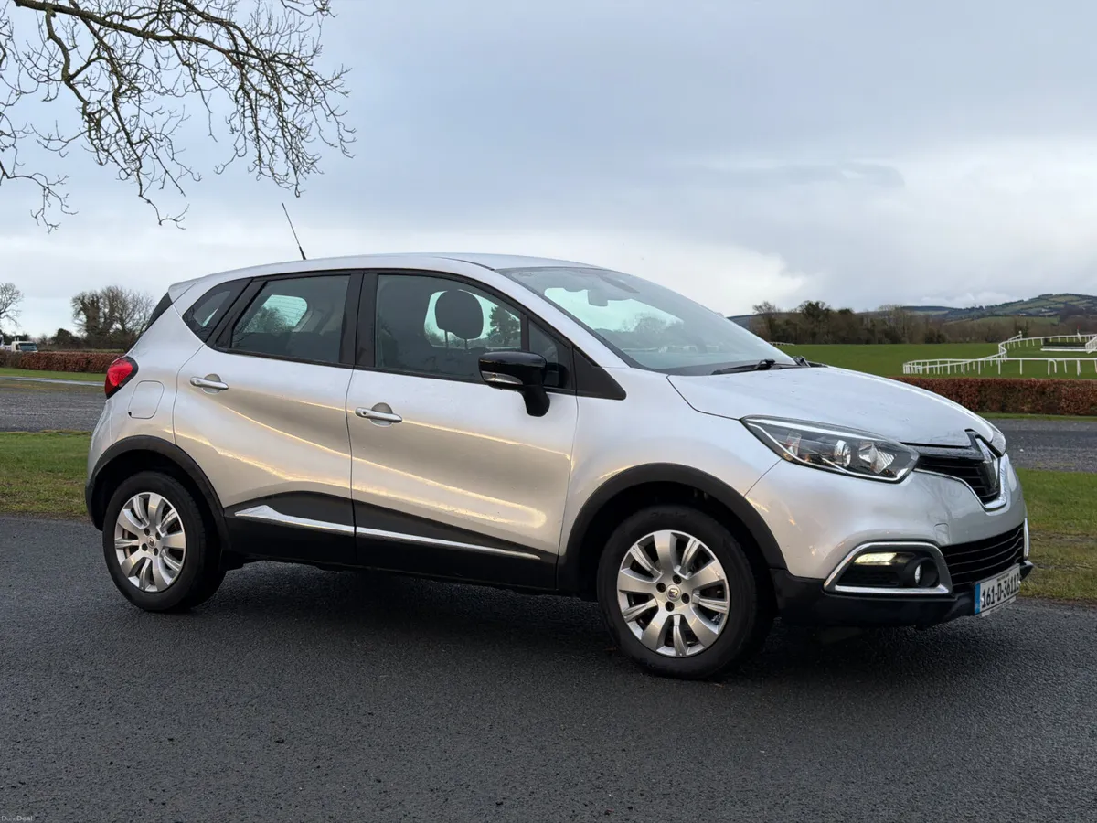 Renault Captur 2016 DCI Life Low Mileage - Image 2