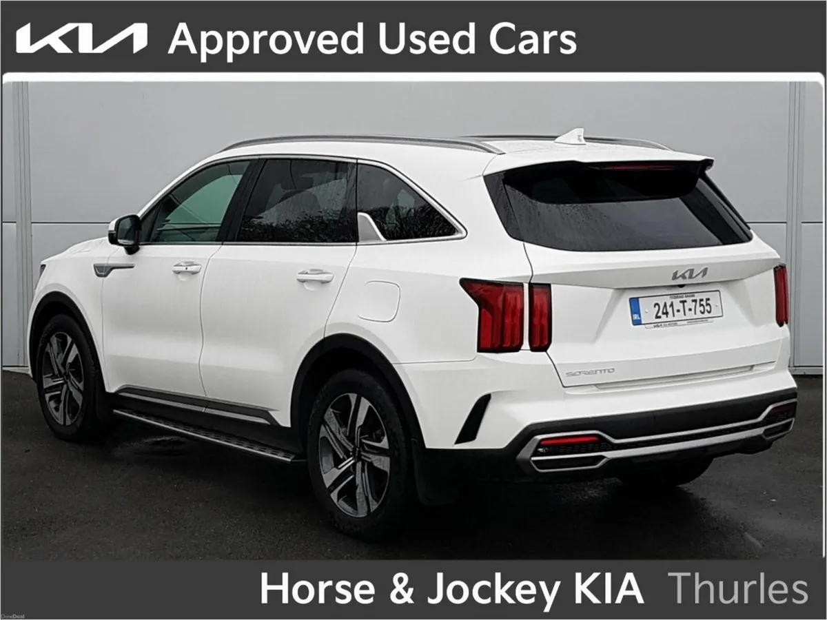 Kia Sorento 2.2 K4 4X2 Diesel 7 seats - Image 4