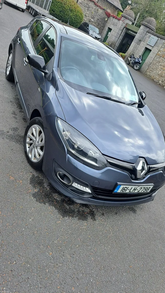 Renault Megane 2016 - Image 1