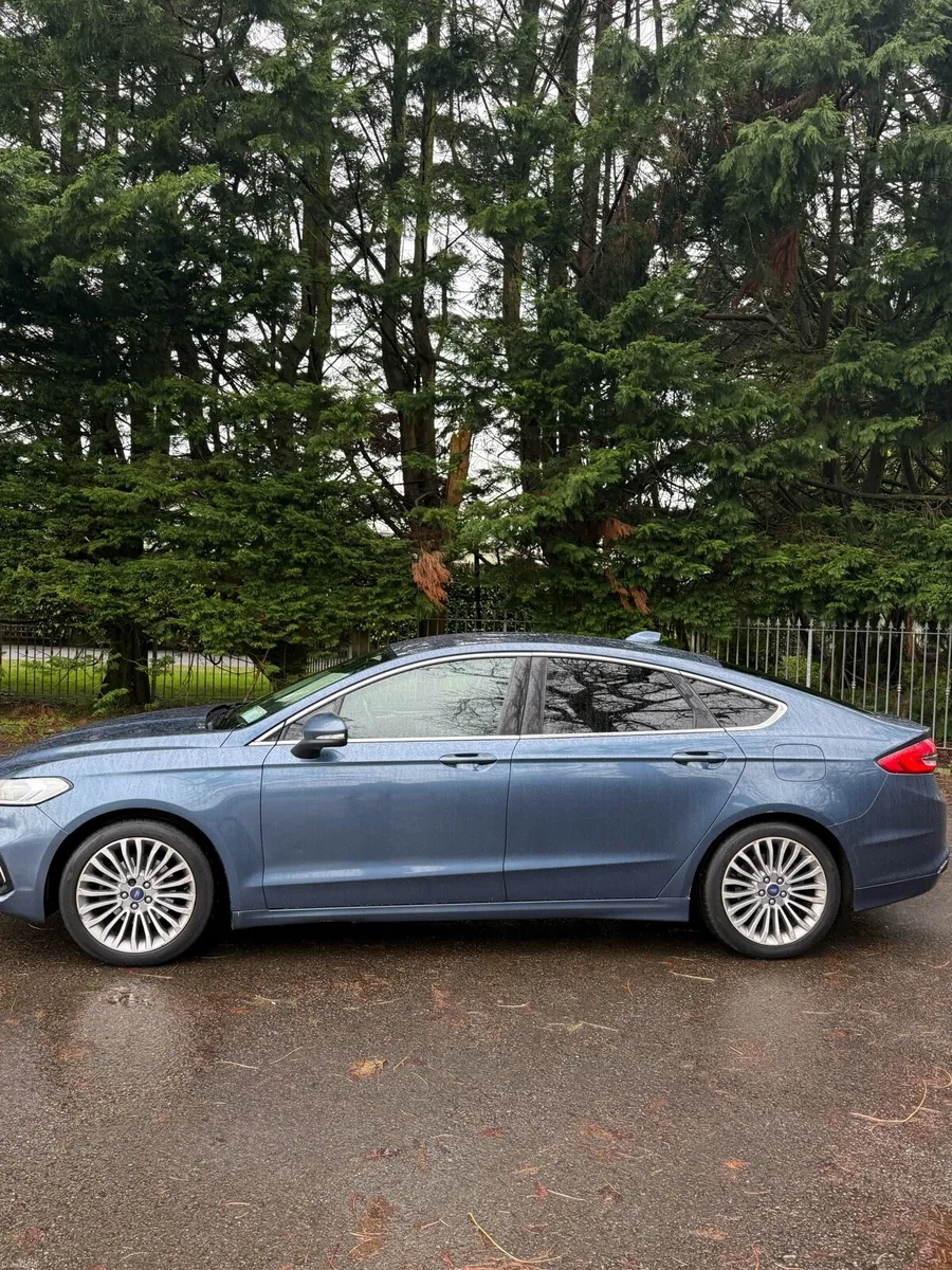 211 Mondeo titanium Nct 4/27 - Image 2