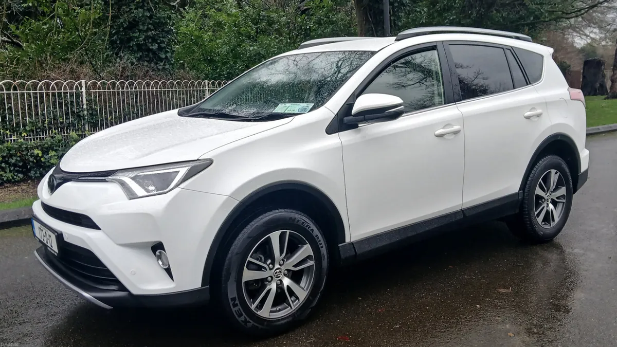 Toyota RAV4 2017 2.0 D4D *ONLY 95k KLMS* - Image 2