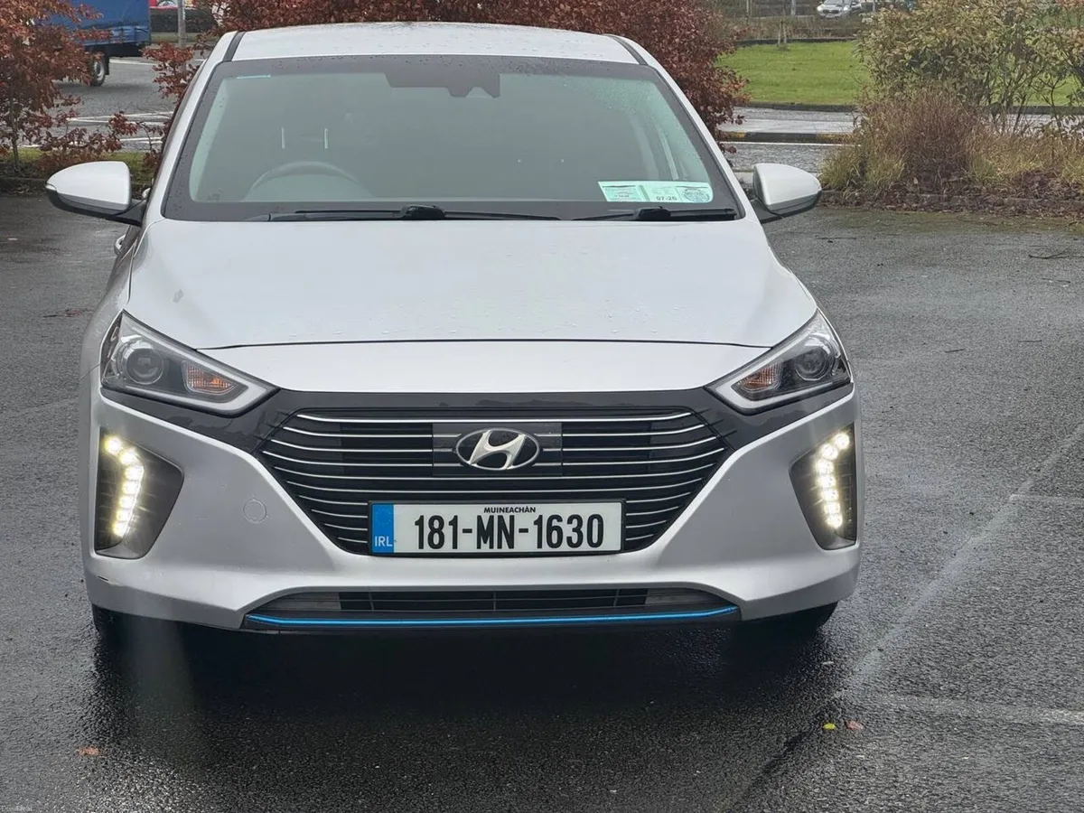 Hyundai IONIQ AUTOMATIC - Image 5