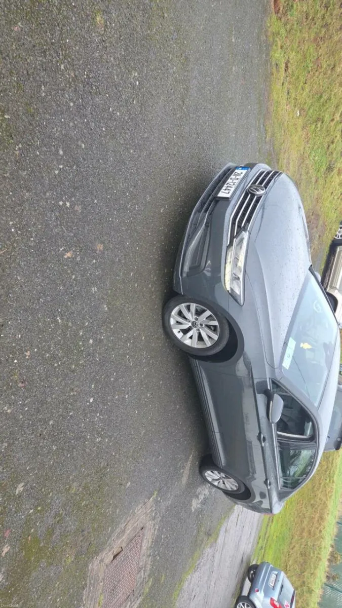 Volkswagon Passat - Image 2