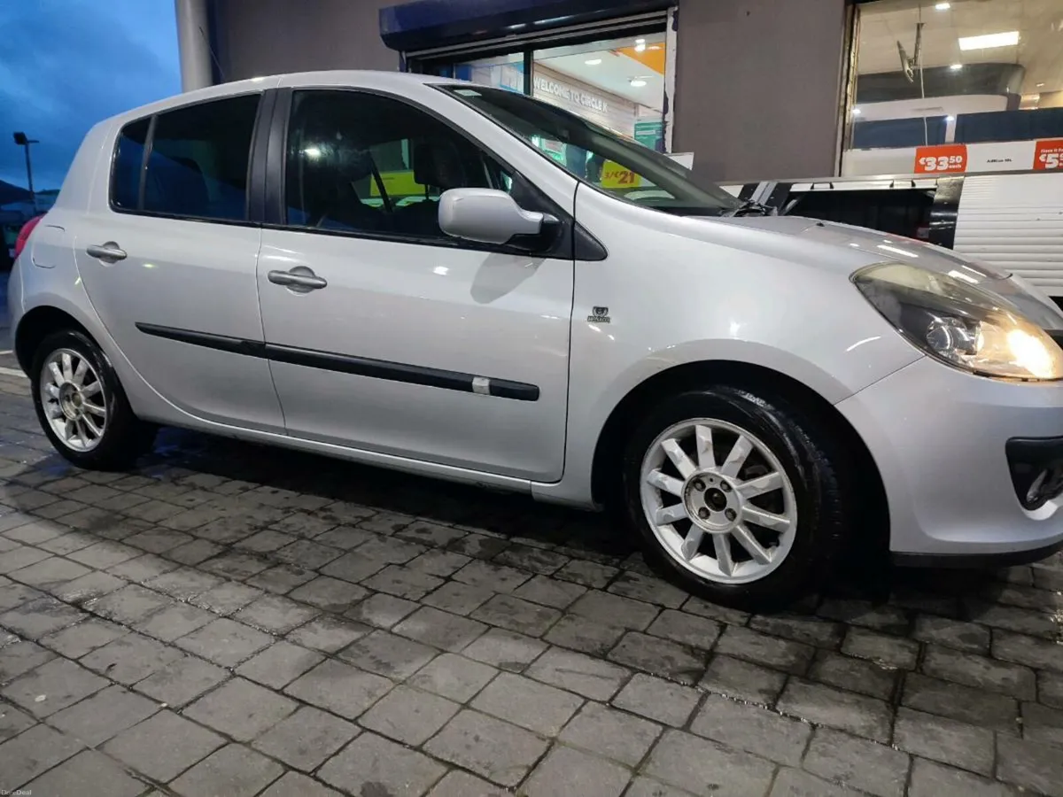 2008 Renault Clio Monaco - Image 2