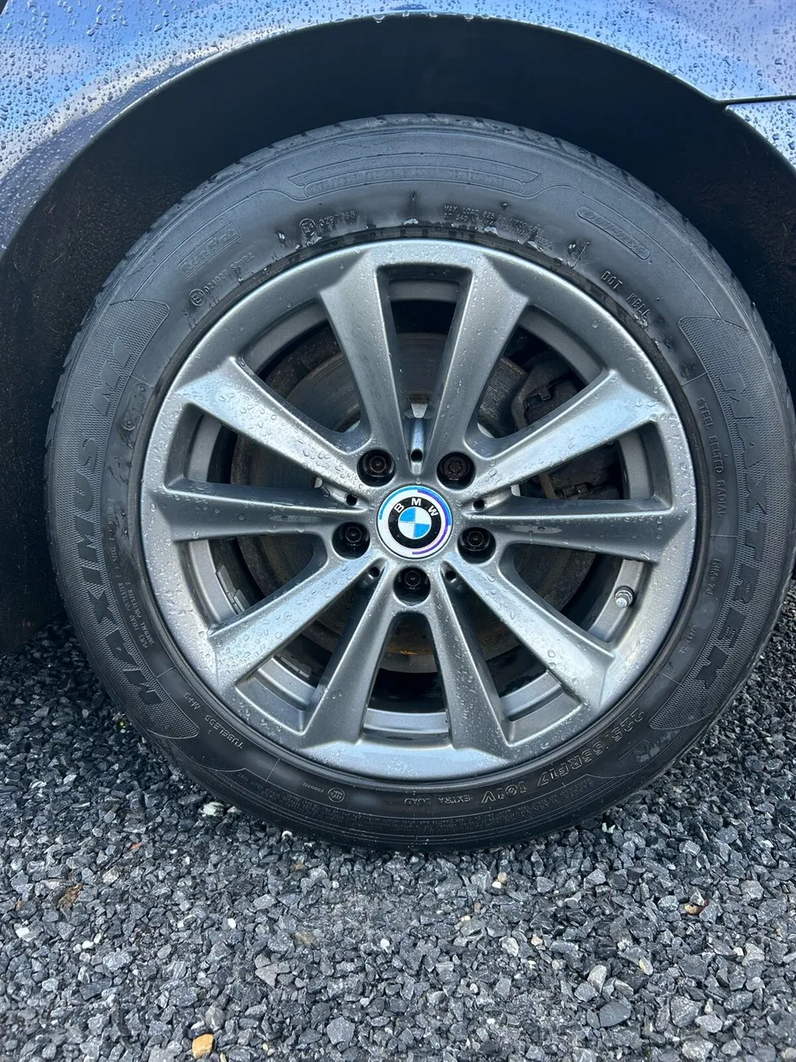 BMW 520 D F10 SE 4DR AUTO 2015 - Image 3