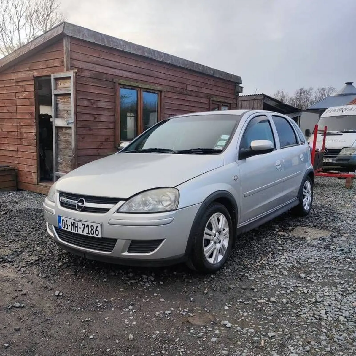 2006 Opel Corsa - Image 2