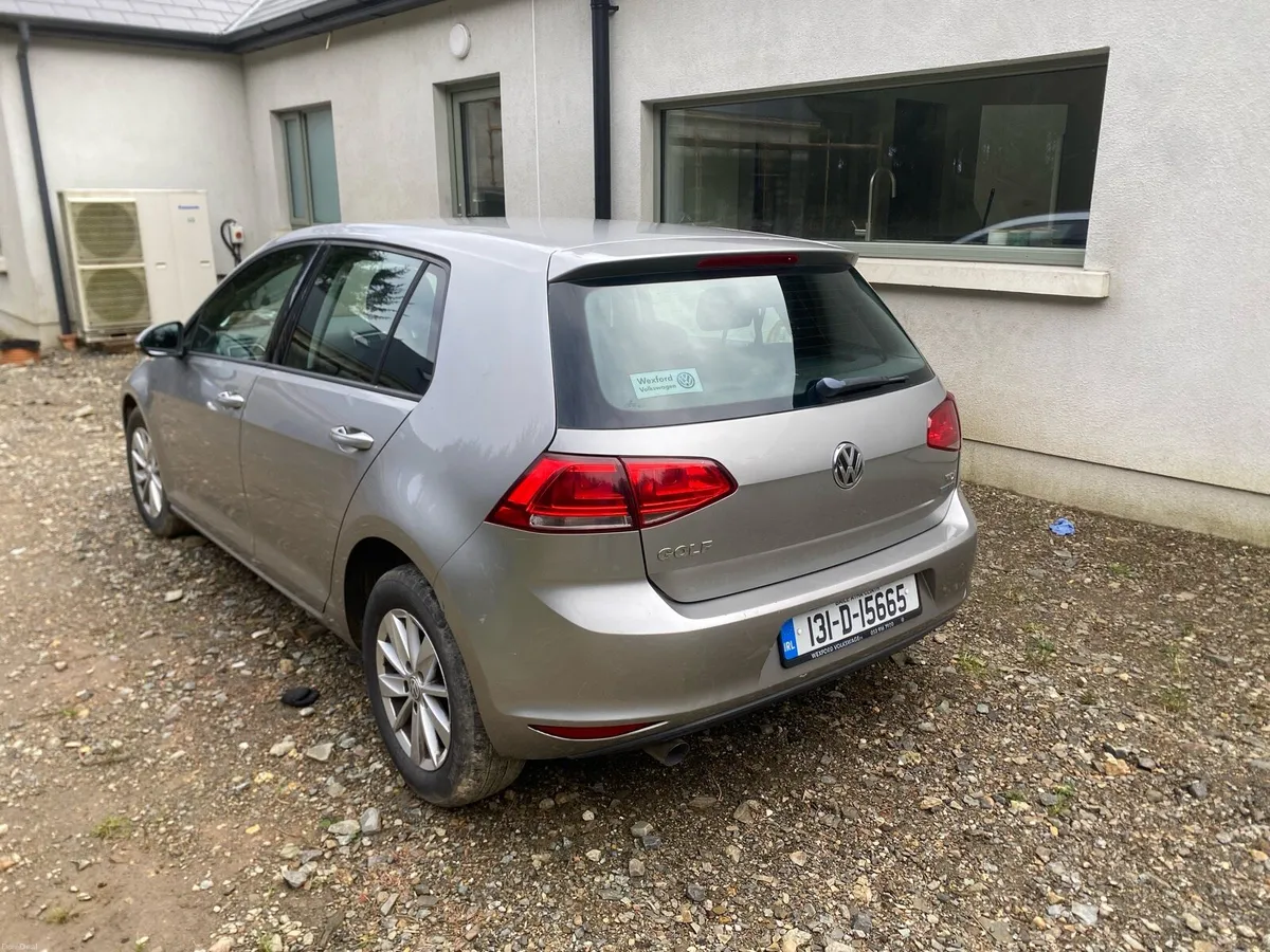 Volkswagen Golf - Image 4