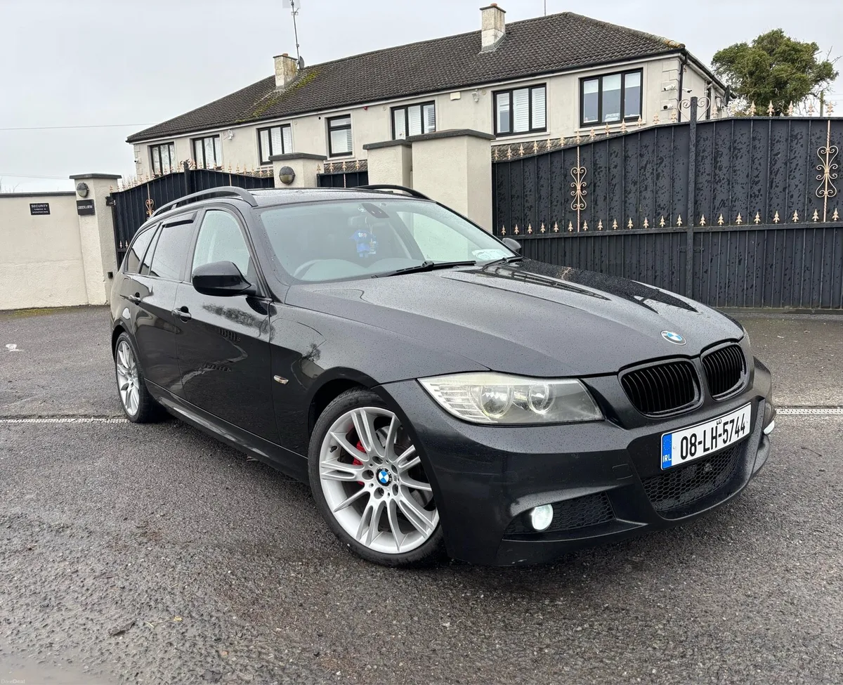 BMW 3 Series 318d NEW NCT Pan Roof - Image 3