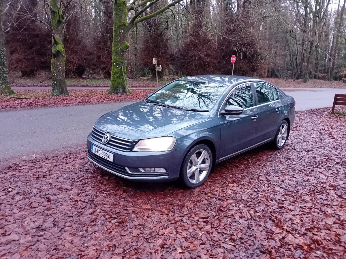 2011 VW PASSAT 2.0TDI 6 SPEED SALOON - Image 1