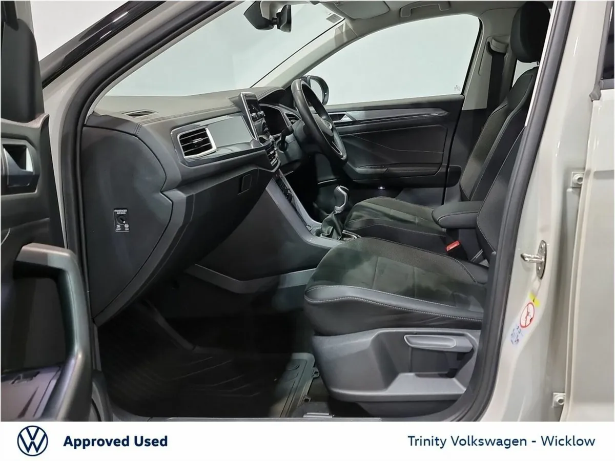 Volkswagen T-Roc ** STYLE ** 1.0 TSI ** 110BHP ** - Image 4
