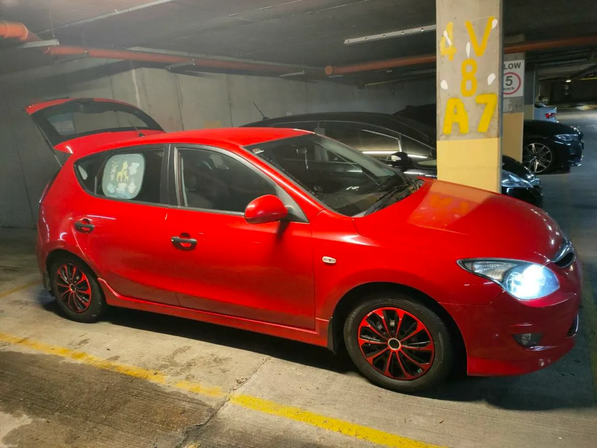 Hyundai I30 1.6 Diesel - Image 2