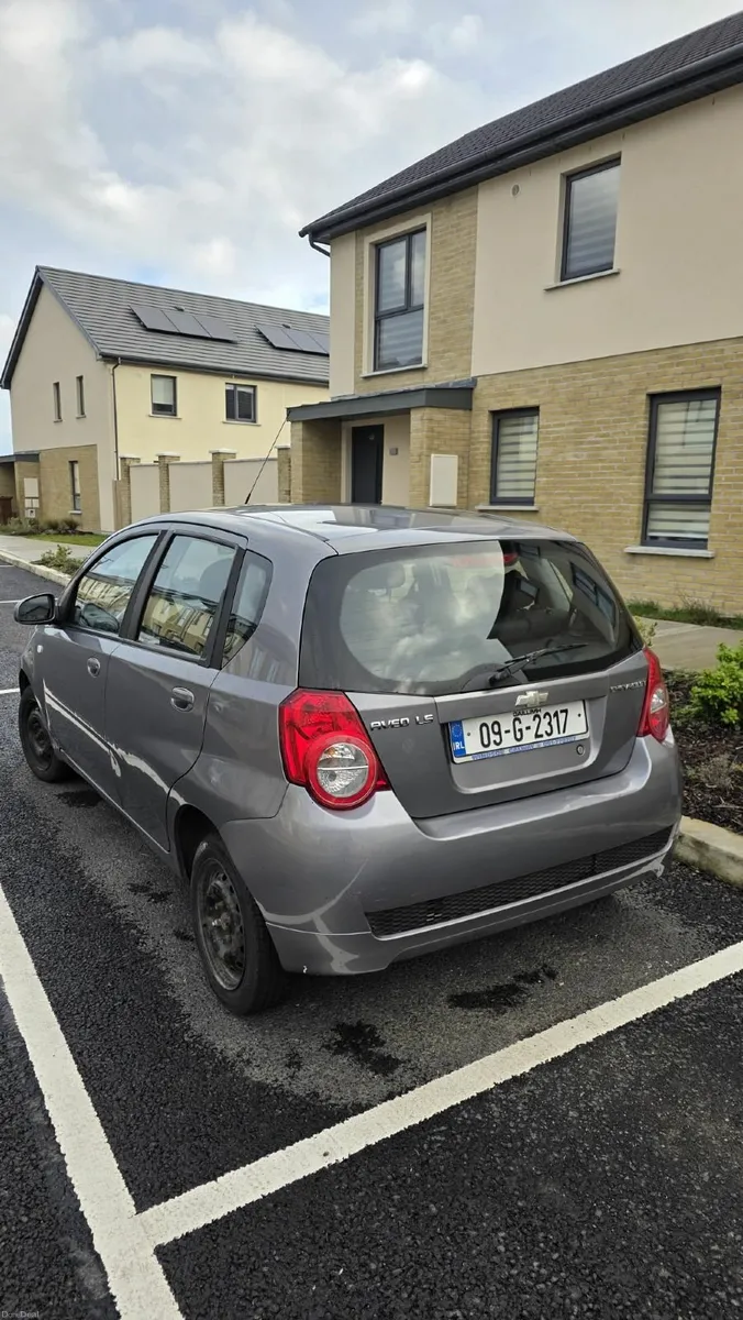 Chevrolet Aveo 2009 - Image 2