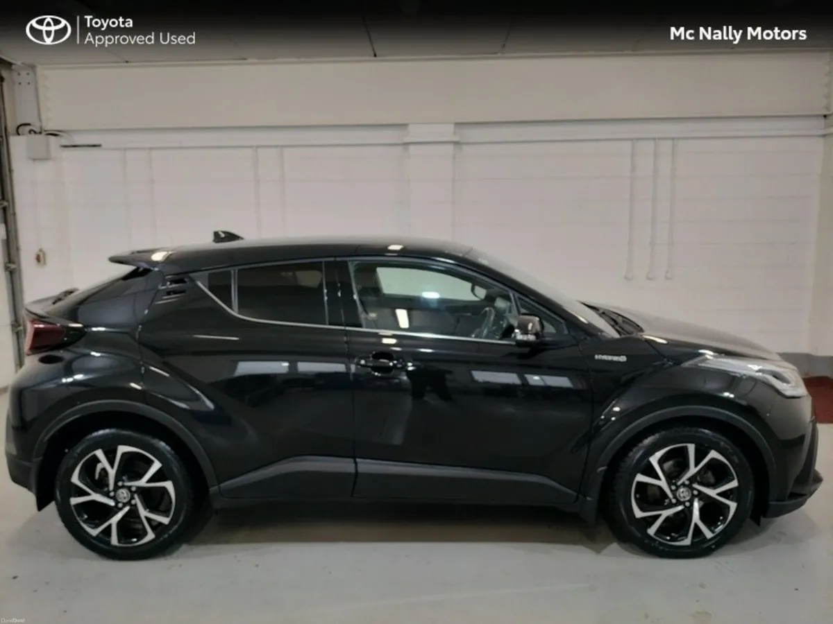 Toyota C-HR 1.8 HYBRID SPORT - Image 4