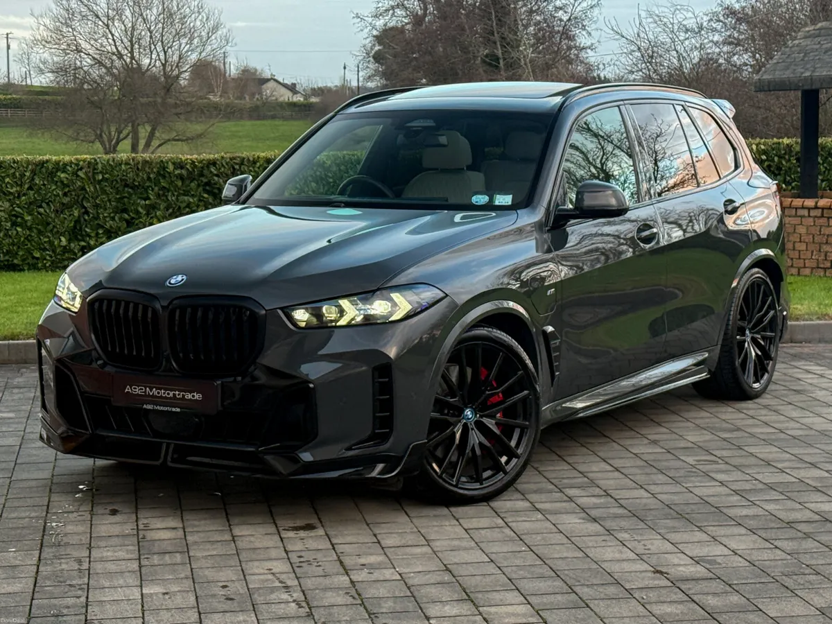 2024 BMW X5 50e M Sport Pro - Image 1