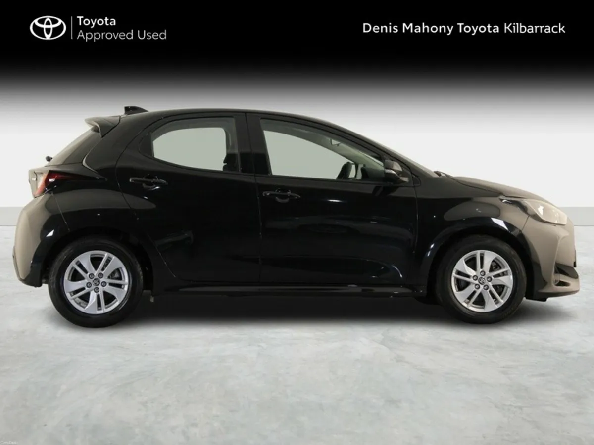 Toyota Yaris Luna - Image 3