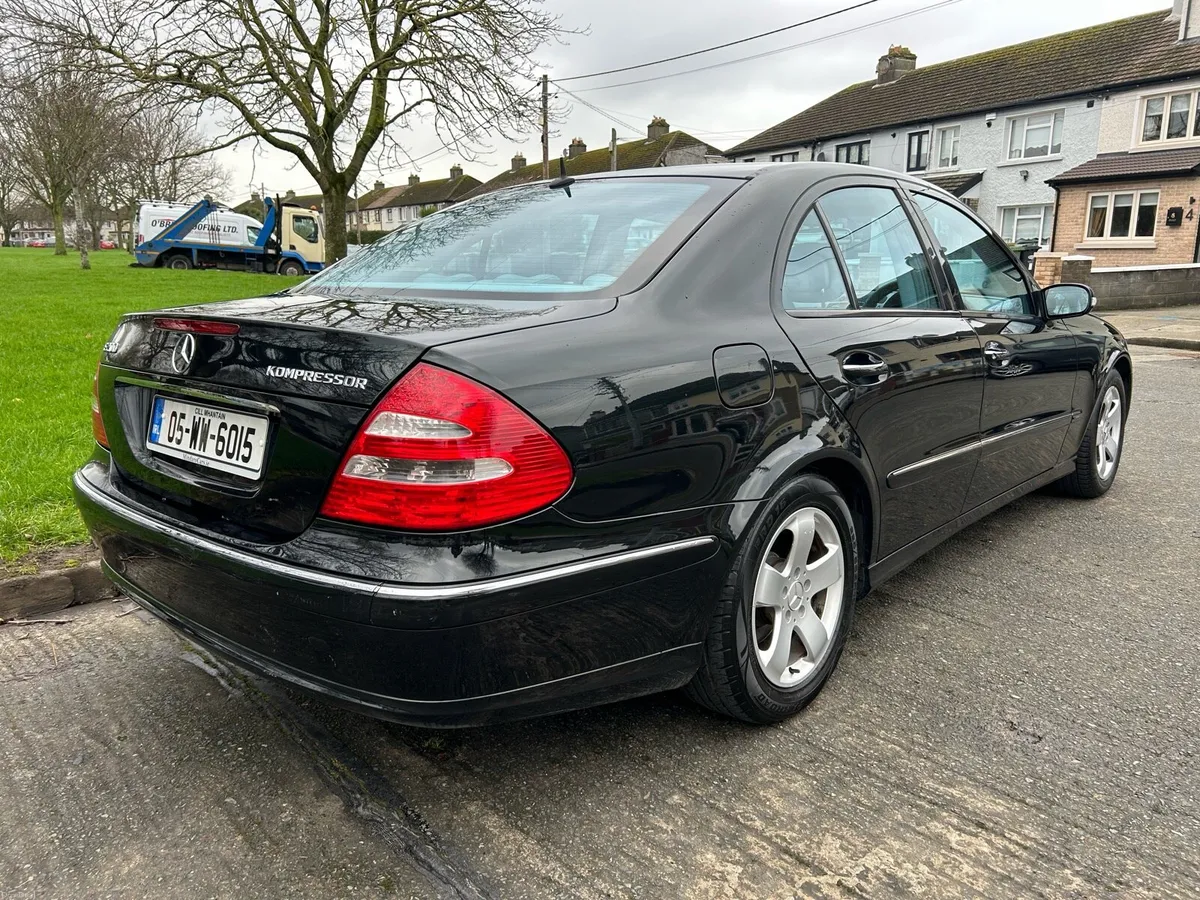 2005 Mercedes Benz E200 Auto // New NCT & TAX - Image 3