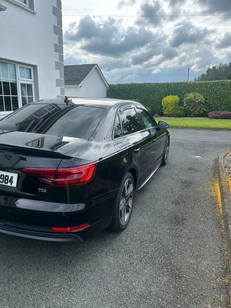 Audi A4 s-line - Image 4