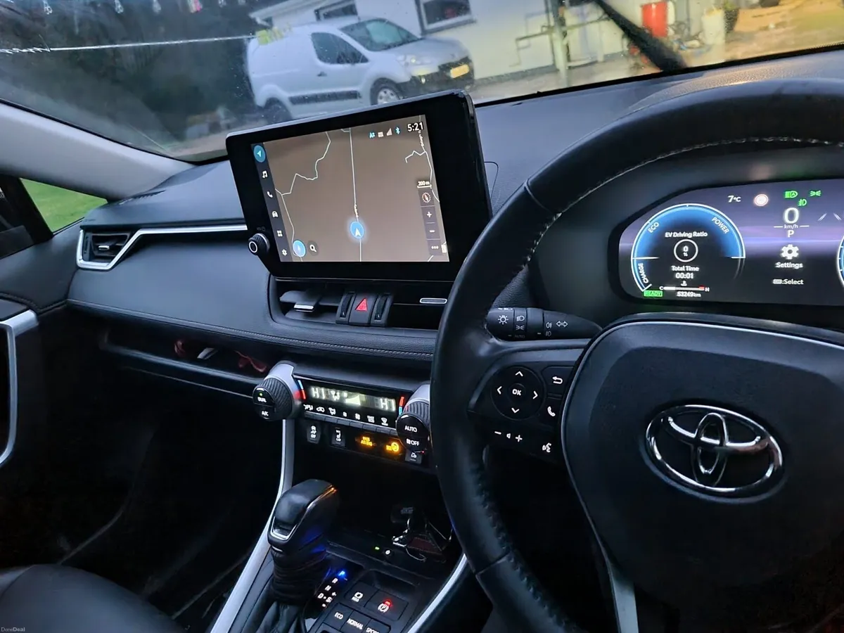 Toyota RAV4 - Image 4