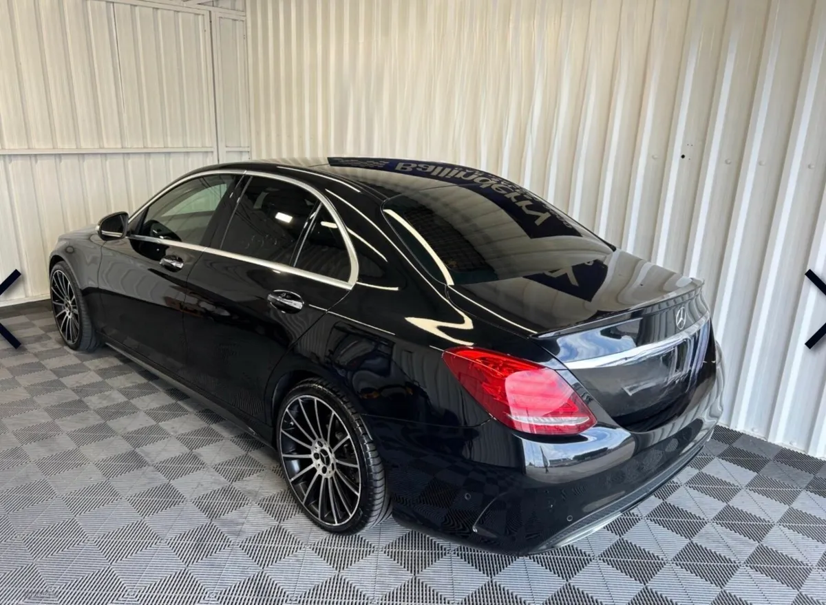 2016 Mercedes C-Class C220 BlueTEC AMG PANROOF - Image 3