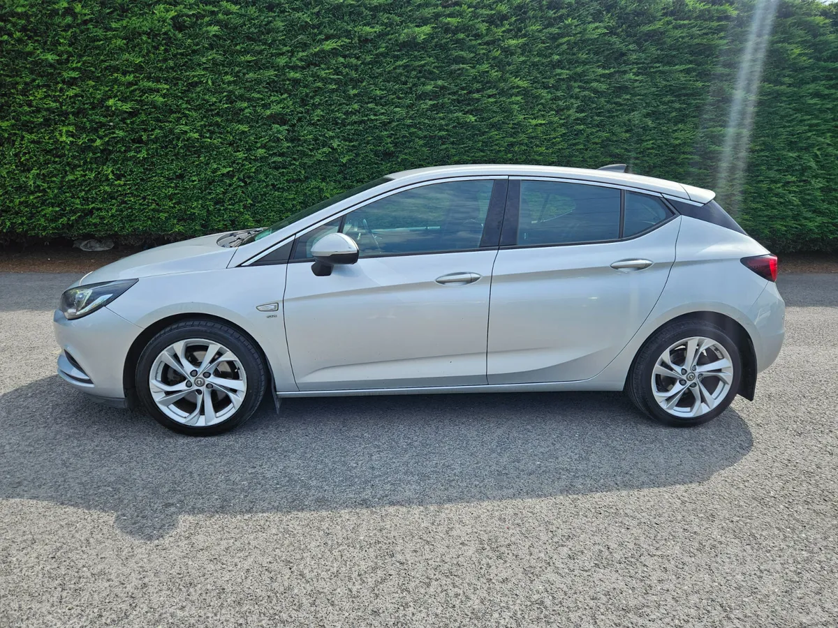 Opel Astra 2015 1.6 CDTI SRI 110 NCT11.27 - Image 3