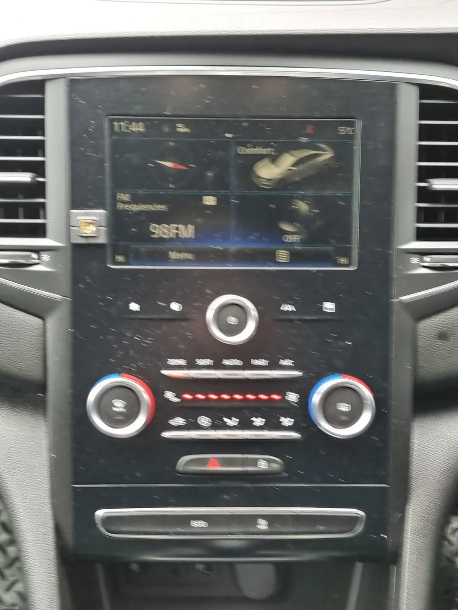 Renault Megane 2017 diesel automatic €8990 - Image 4