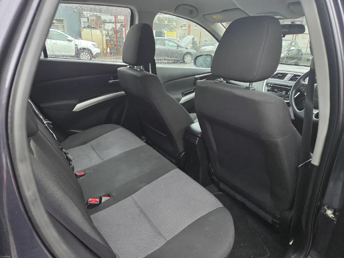 Suzuki SX4 S-Cross 2015 - Image 3