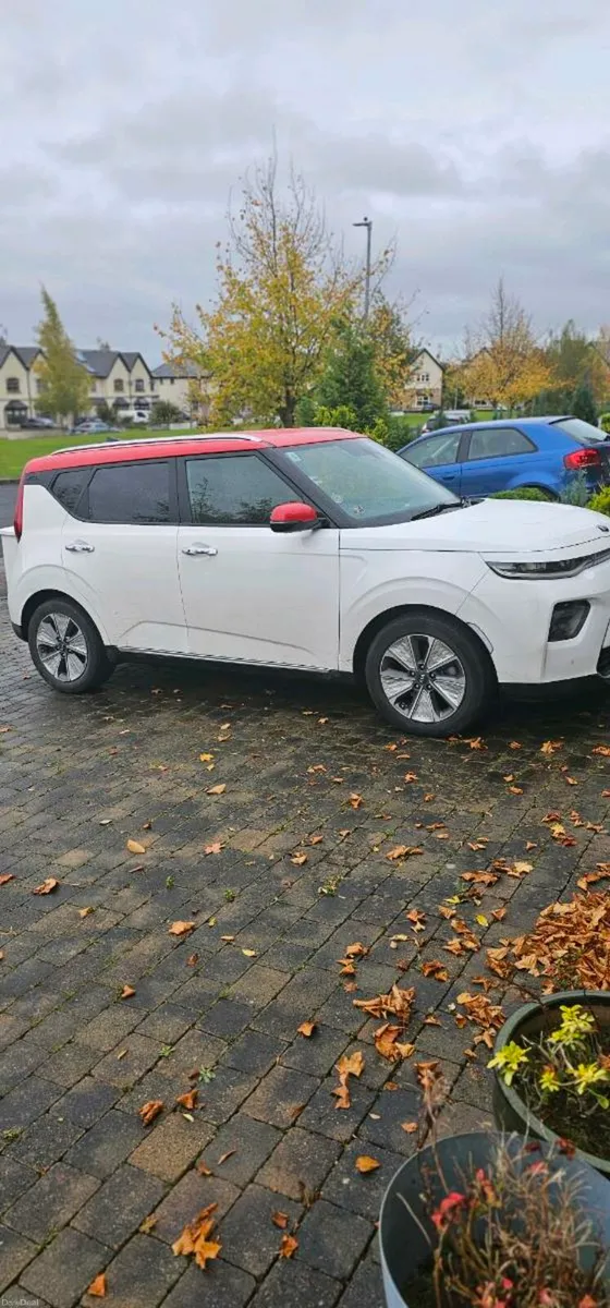 KIA eSoul 100% Electric car - Image 3