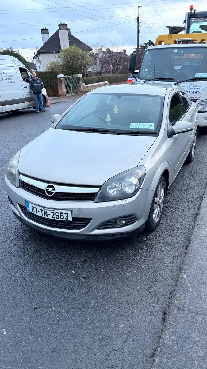 Opel Astra 1.4L - Great Condition - Image 1
